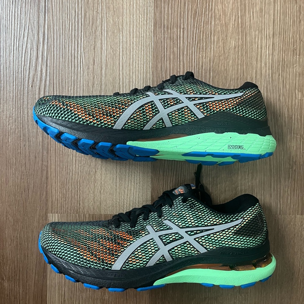 Asics Mens Gel Kayano 28 Lite-Show M sz 10.5